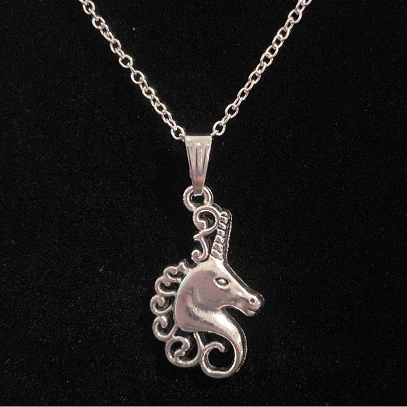 Unicorn Necklace - Picture 2 of 7